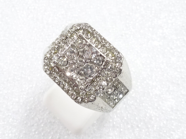 Japanese Kimono / Antique Accessories Metal